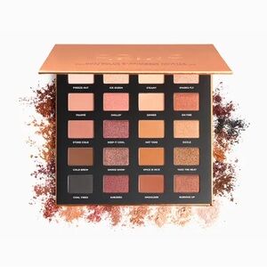 New ICONIC London Hotting Up Eyeshadow Palette